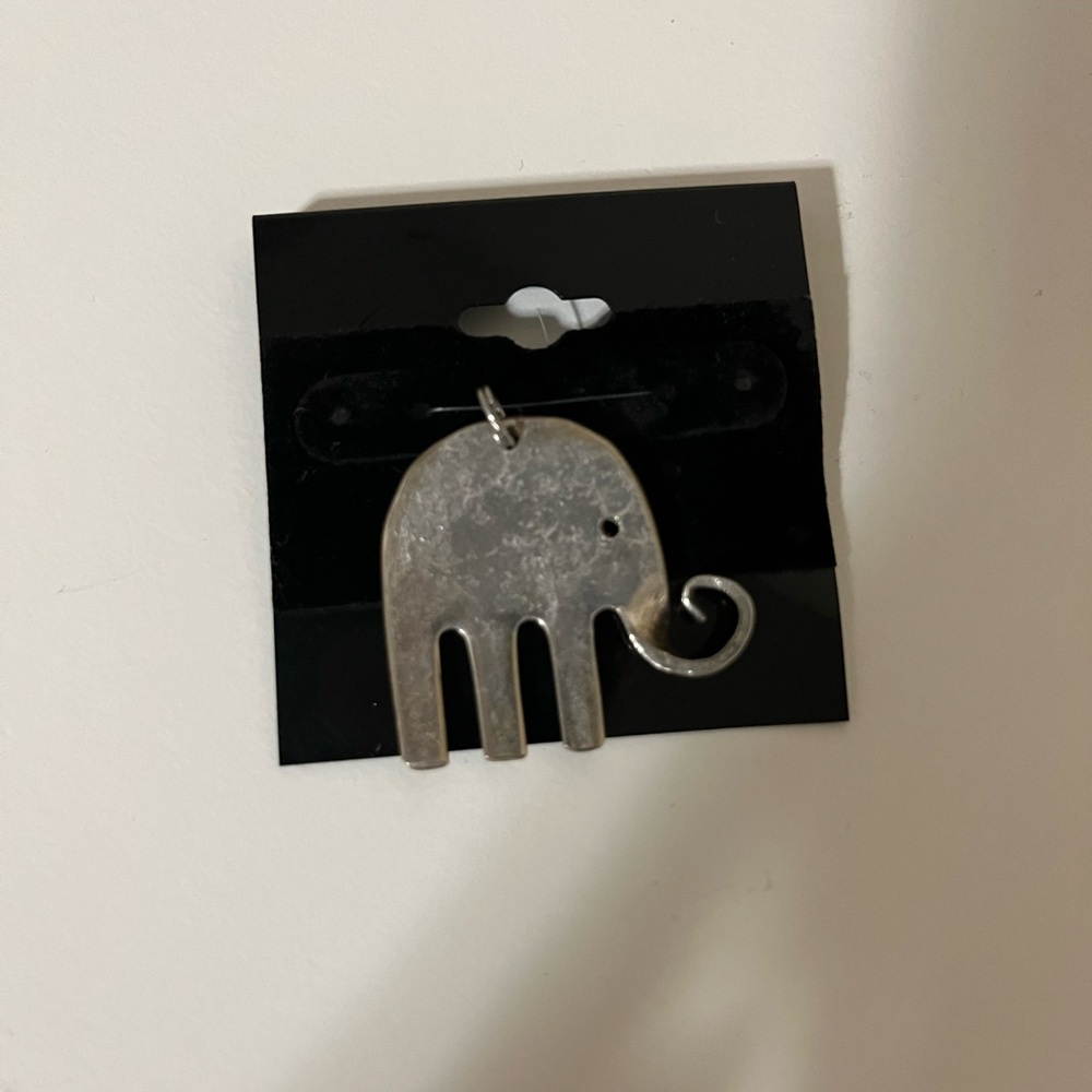 Silver Elephant Pendant